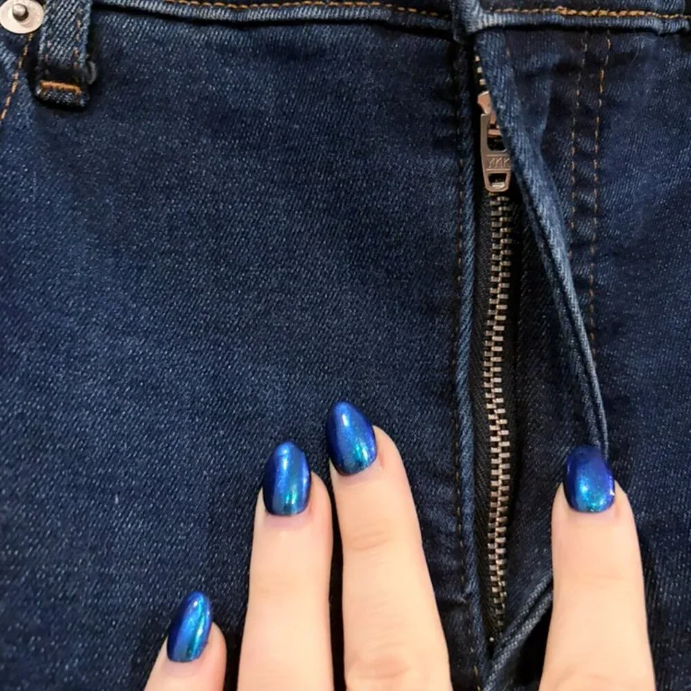 Everlane Modern Flare Jean, Dark Blue - Picture 5 of 6